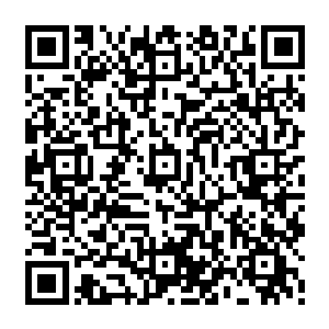 ……秦方顿时对自己这个从没见过面的老爹年轻时候的一点点小恶习表示相当的无语二维码生成