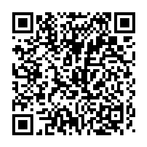 一把赞新的弯月长刀以刁钻的角度呼啸着就朝着仇人的脖子砍了过去二维码生成