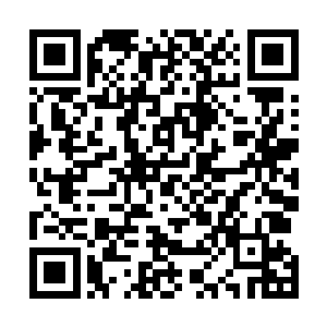 一枚枚的导弹头闪着让人心寒的光芒出现在所有人的眼前二维码生成