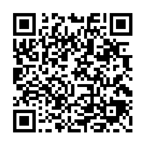 一片浓重的黑色正如病毒一样的在侵蚀蔓延而来二维码生成