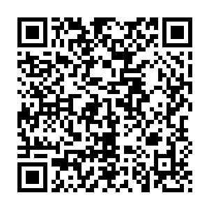 一般的仙君仙帝强者能有一个上品仙器级别的飞梭就已经十分的不错了二维码生成