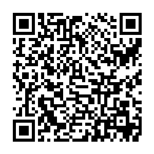 不想上方虚空中竟是猛然映照出璀璨的让人连神识都无法真正看清的奇特幻象二维码生成