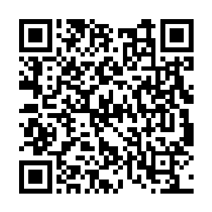 不是这把……这是英国的主教送给英王加冕的御剑二维码生成