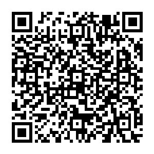 不能不说很多人怀疑茅蓉和前任县长现任淮山县委书记王自荣关系暧昧不清是有些理由的二维码生成