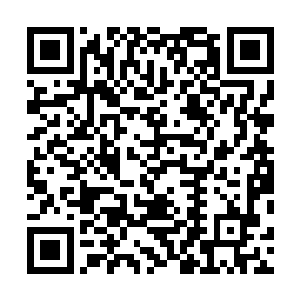不过从这次的是事情也能看得出或许上峰的判断是正确的二维码生成