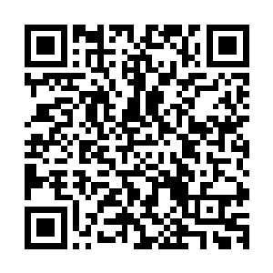 不过当自己到了教堂门口的时候才知道自己来的跟本算不上早二维码生成