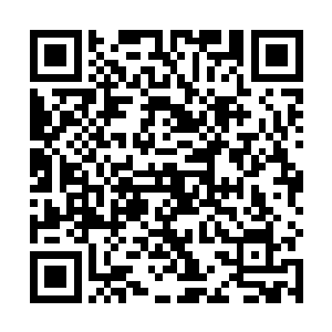 不过目前复仇者联盟的上空还没有出现界主陨落的星光二维码生成