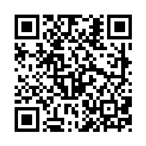 不过眼前这个男人似乎很难搞定的模样二维码生成