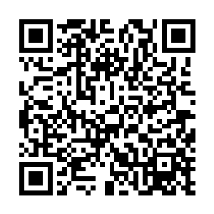 不过立即就见到了旁边乔装打扮的林封谨看着他微微点头二维码生成
