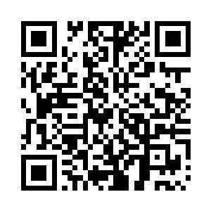 两名打着雨伞的守门修士拦住了三人二维码生成