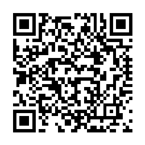 严默只好用了三股线――把三根头发编到一起增加韧性二维码生成