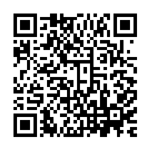 也低估了四把飞剑的犀利和可怕……在他避开的三把飞剑之后二维码生成