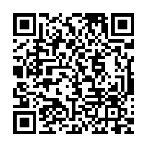 也正当他即将射出第三枪打出拥有着真实伤害那一下的被动时二维码生成