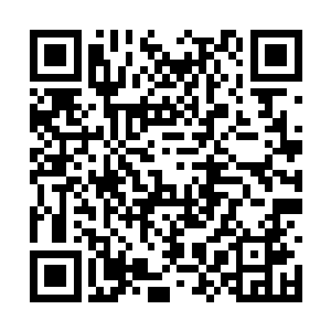 事实上从他准备要李代桃僵地冒充小野次郎的时候二维码生成