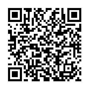 于是乎校花李月蓉被包养的流言就从这一刻传播出去了二维码生成