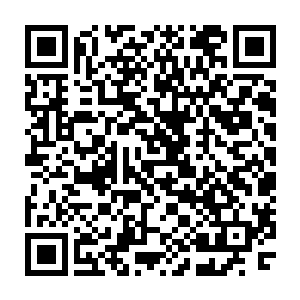 于是她就大声地将她自己所记录在内的三十几条非凡集团存在的弊端给说了出来二维码生成