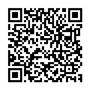 于是张铁就把自己和格力斯几个人在广场上的那个桥段说了一遍二维码生成