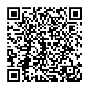 他也会毫不犹豫地把张晓慧当做他的炉鼎――他表面上看来那么宠溺张晓慧二维码生成