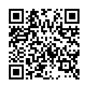 他从空间戒指里再次拿出一个玉简二维码生成