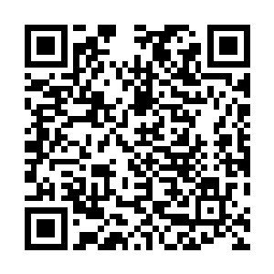 他们是不会承认己方的小心思的――很多事情做得说不得二维码生成
