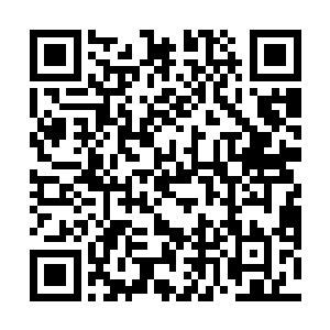 他们认为我父母在海外的经济活动是对这个世界的威胁二维码生成
