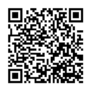 他内心惊呼道　感受着拱门传來的莫名韵律　内心砰砰跳动二维码生成