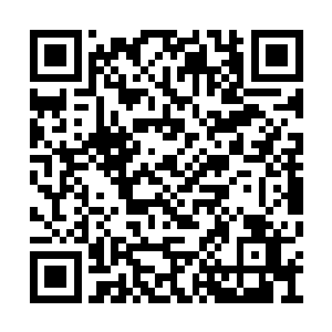 他决定他爹分给他的那一间房间无偿的留给张氏二维码生成