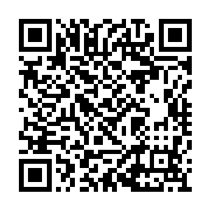 他却在复出之后的第一场比赛就上演了帽子戏法二维码生成