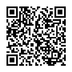 他完全没办法对沈喜臻的病情采取听之任之的态度二维码生成