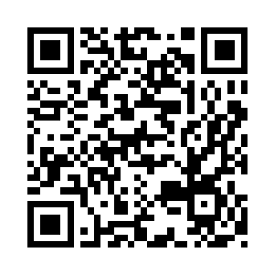 他撒娇似的用另外一只没受伤的手环着她的腰二维码生成