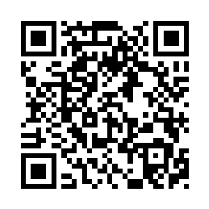 他是从我们这个名不见经传的村落里走出去的二维码生成
