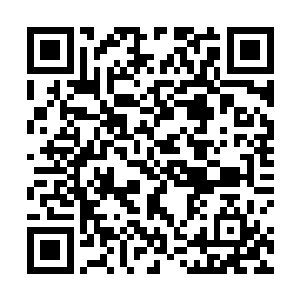 他模糊地闪过一尊天神一样的雄姿和一些环绕着的绿芒二维码生成