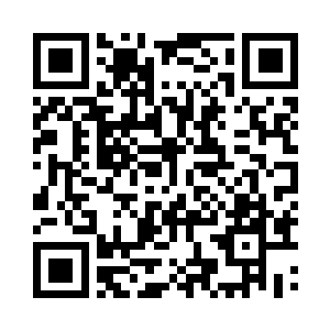 他的嘴角会不自觉的扬起一抹淡淡的笑意二维码生成