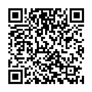代离琢磨了下跟这两个女人一个房间自己会不会死的可能性二维码生成