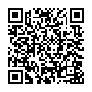 似乎用的也是一手自己看不透的穿越空间的手段二维码生成