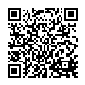 但他从来没有听说过有哪一种神通秘术会让自己的境界掉落的二维码生成