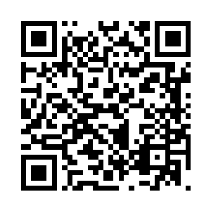 但偶尔回话时不是软绵怯懦便是话里藏针二维码生成