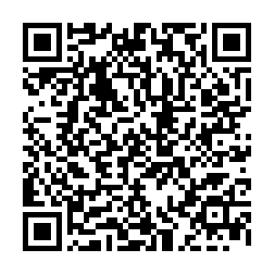 但是从声音便可以判断出回答他的人是谁了……赫然是徐家的那位天之娇女徐娇二维码生成