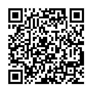 但是他却知道以这个王者之兵卖的价格实在是太低了二维码生成