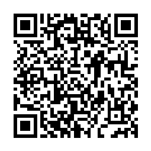 但是那样难免冒犯了妹妹……眼前躺着的这位可是他亲妹纸啊二维码生成