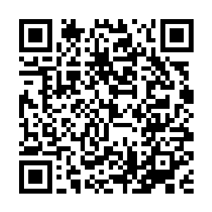 但此时刚刚从两处转角杀出的燕军将士已然杀扑过来二维码生成