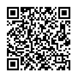 但皇后仿佛已然感觉到自己正向着无尽的深渊坠去……二维码生成