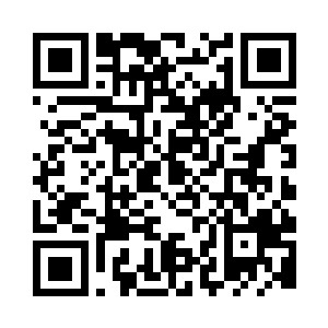 低头走到位置便立刻放下沉甸甸的箱子二维码生成