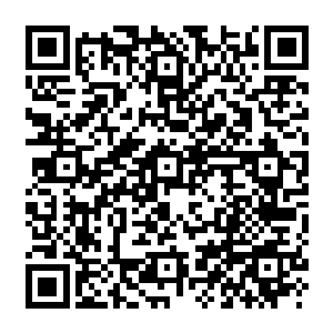 你拿曼城来作为抬价的筹码也不错啊……你现在就这么直接干净利落的拒绝了曼城二维码生成