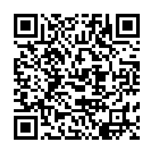 你能想象那样巨大而辽阔的海域被撕裂开出一个巨大的口子二维码生成