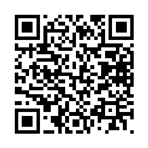 偶尔还缠绕着弓藏血纤细性感的美腰二维码生成