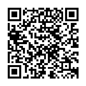 全部战败被杀……甚至于他们的头颅就挂在了昆仑山门之外的二维码生成