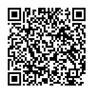 公爵工作室和华纳兄弟自然不会错过超级碗中场时间这一宣传阵地二维码生成
