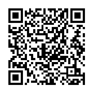 再次出现时已然来到小世界中的一艘战舰中的重力室内二维码生成