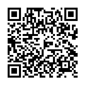 再看那已经和黑气滚滚的魔人们厮杀到一起的选手们二维码生成
